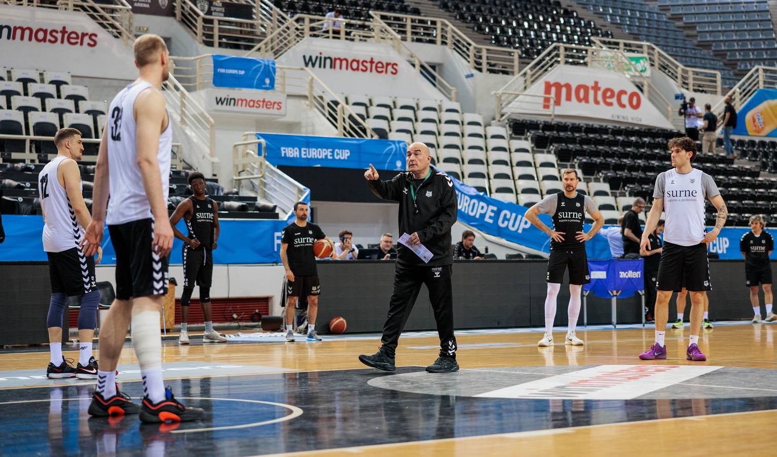En imágenes la final de la Europe Cup, PAOK-Bilbao Basket