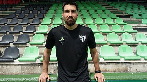 «No voy a ser el típico que si no juega pone mala cara, miro por el equipo»