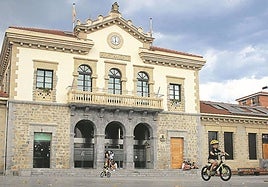 El Ayuntamiento de Amurrio propone el euskera como lengua de uso diario.