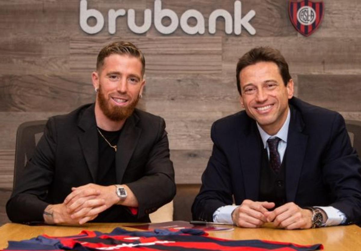El presidente del equipo de Muniain deja el cargo entre acusaciones de soborno