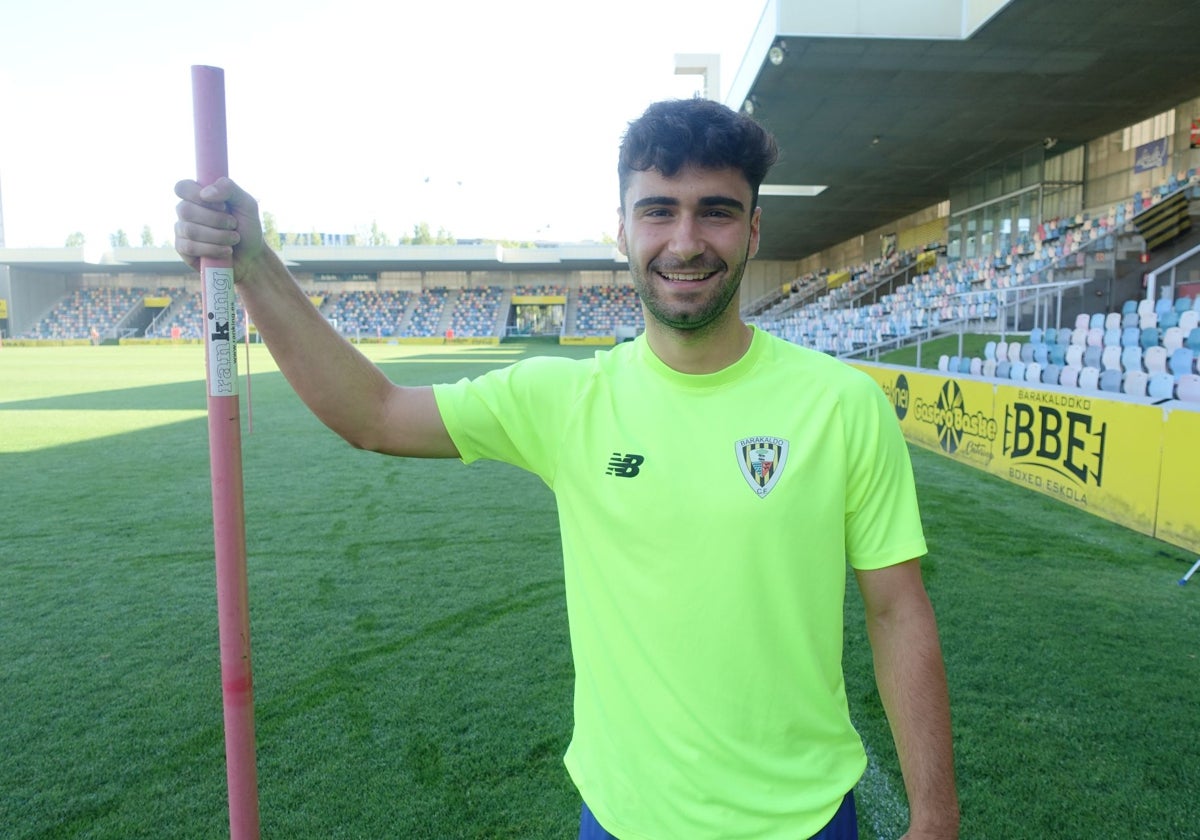 Unai Buján en Lasesarre, donde el pasado sábado marcó su primer gol con el Barakaldo.