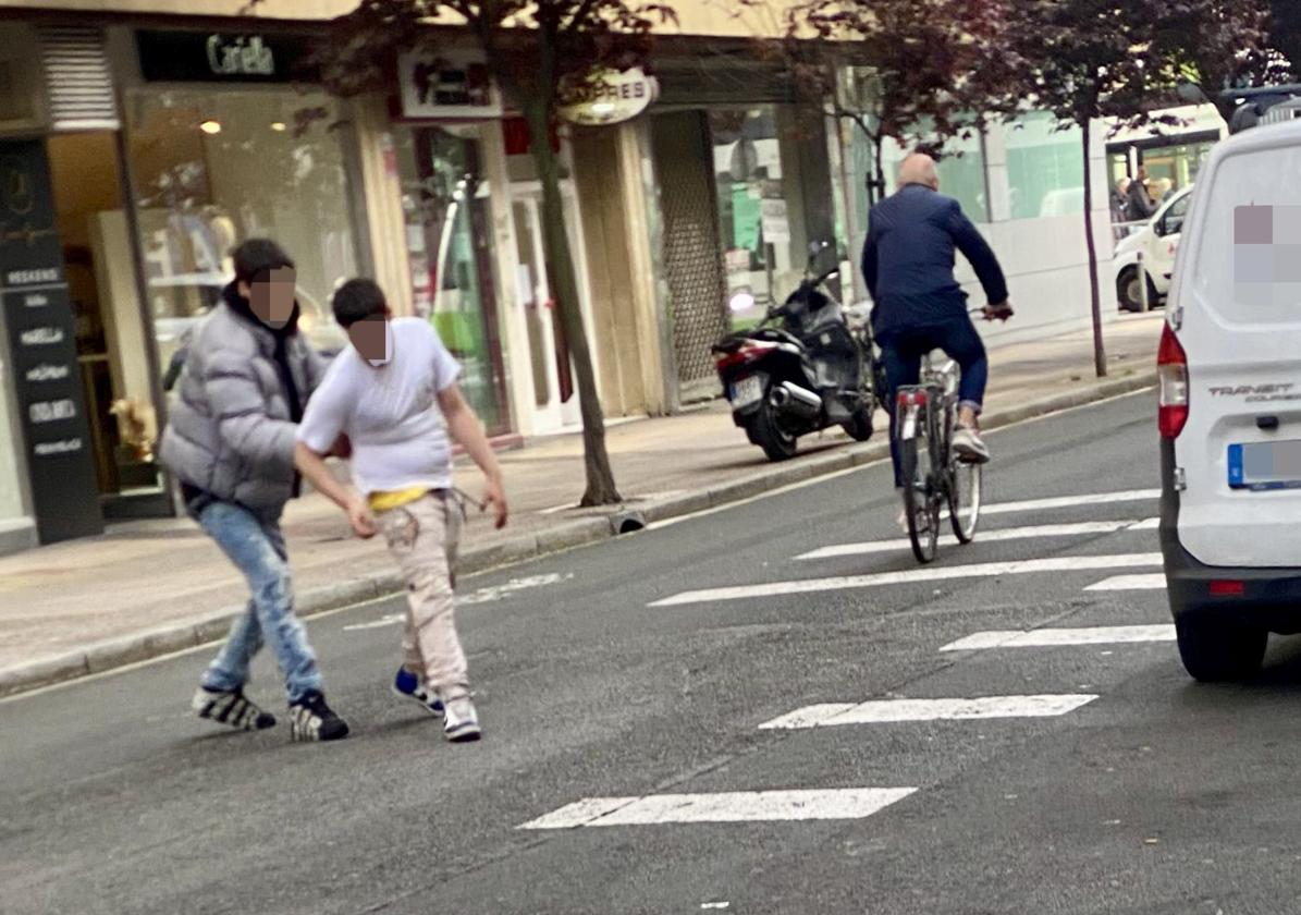 Dos clientes del 'after' más polémico de Vitoria pelean durante una hora a plena luz del día