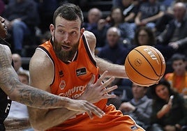 Matt Costello: «Echo de menos el Buesa Arena»