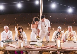 La boda de una bilbaína y un marroquí en el desierto del Sáhara con aurresku, ikurriña y mucho amor