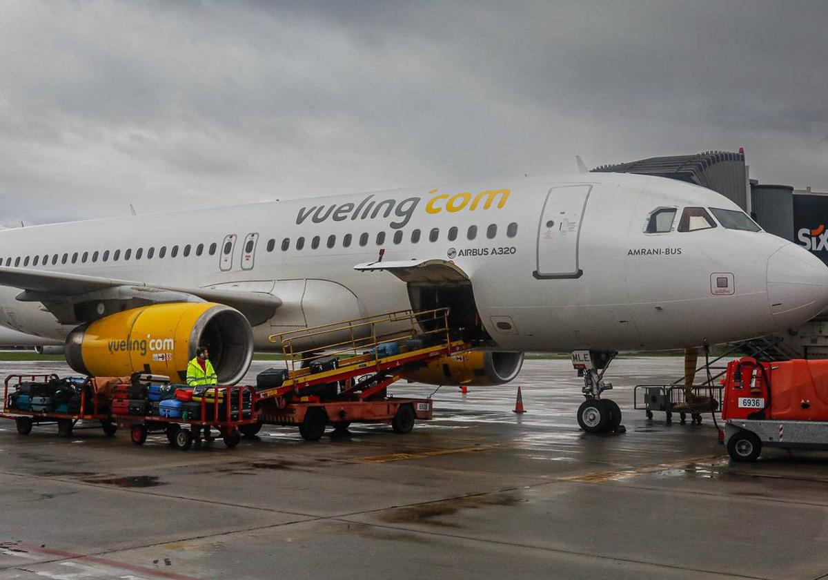 Vueling fleta un vuelo especial para llevar a los aficionados del Athletic a Manchester