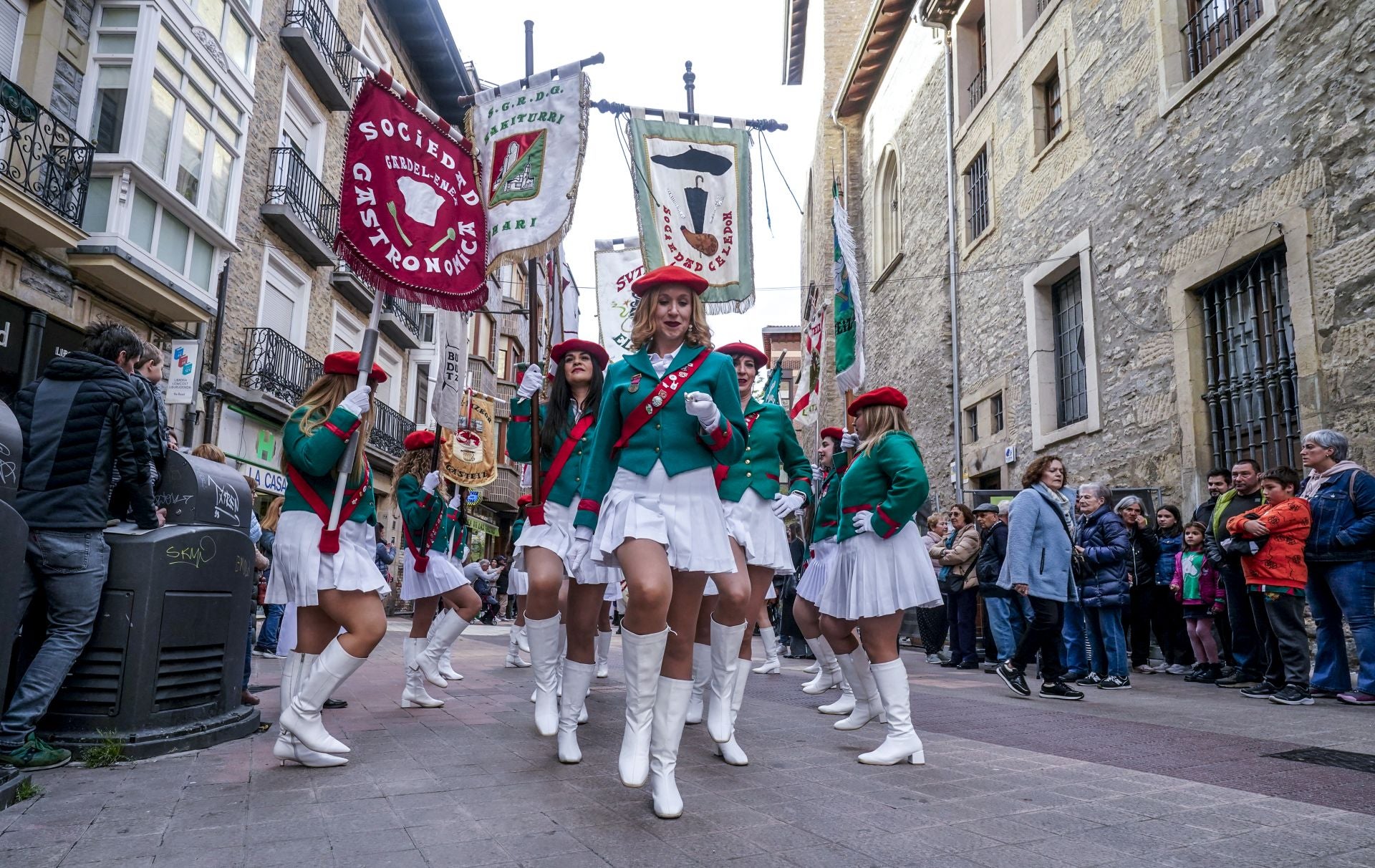 Las mejores imágenes de la Tamborrada vespertina