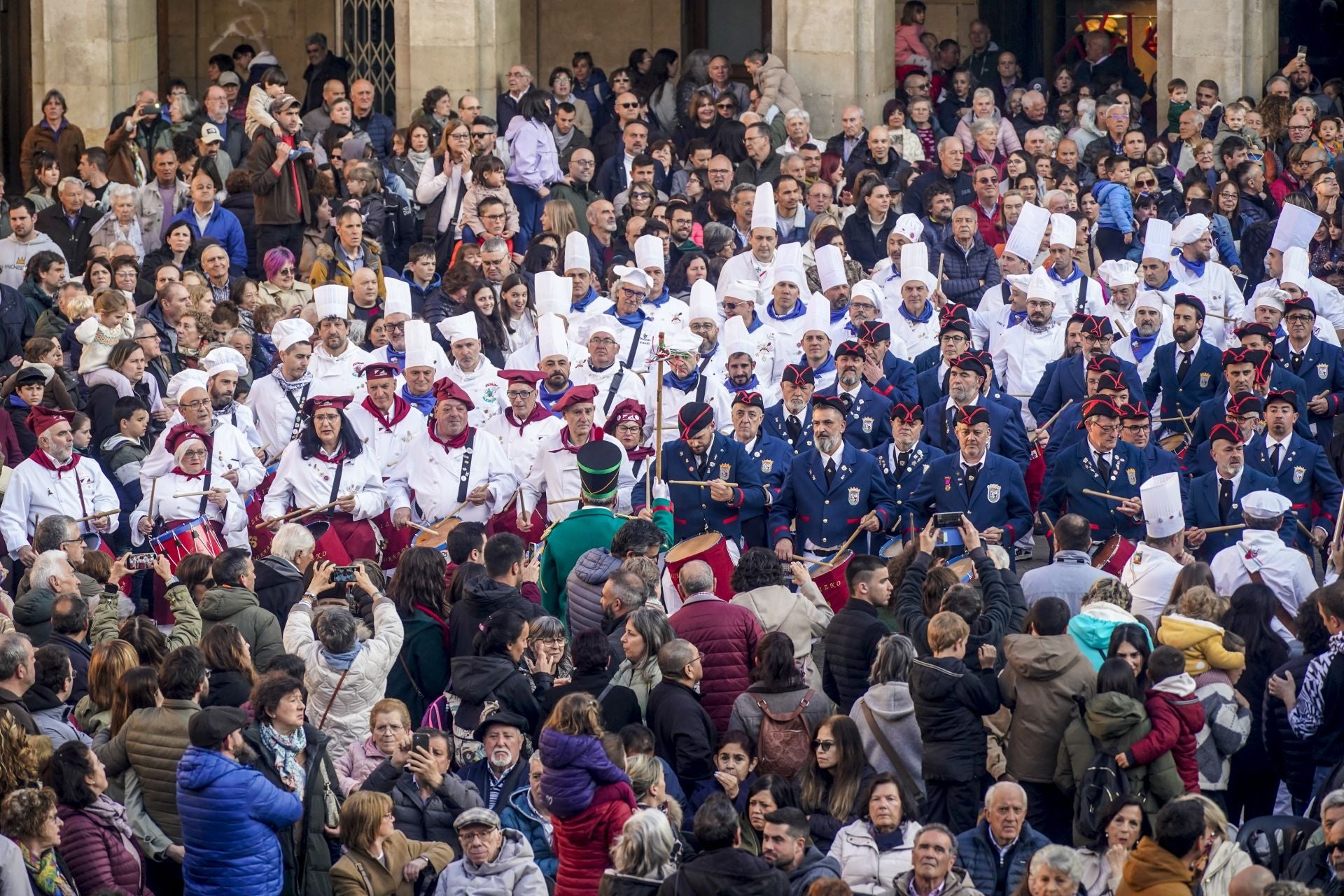 Las mejores imágenes de la Tamborrada vespertina