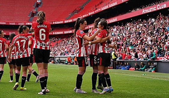El Athletic se aferra al sueño de la Champions tras ganar al Tenerife en un entregado San Mamés