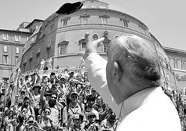 El Papa que no balconeó la vida