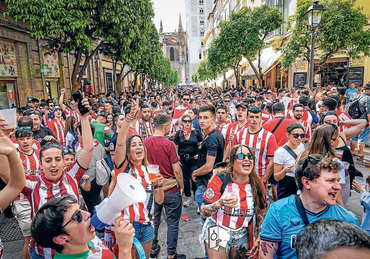 Ni una final Barça-Madrid puede con la afición del Athletic: 40 millones menos para las arcas de Sevilla
