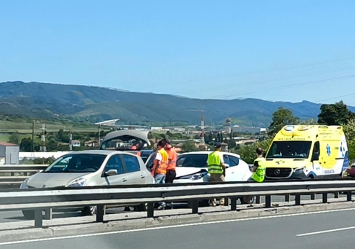 Solucionadas las retenciones en Rontegi y el Txorierri por dos accidentes