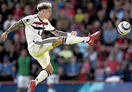 Garnacho lleva el número 17 con los 'Diablos Rojos'. Suma diez goles y nueve asistencias esta temporada.