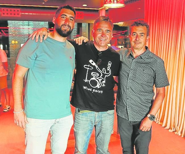 Sergio Mujico, Carlos Sánchez y Javier García.