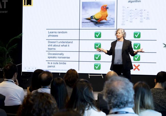 Cristina Aranda, en la ponencia inaugural del foro.