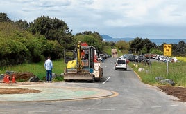 El TSJPV falló hace año y medio que la rotonda de Azkorri incumplía la normativa municipal al invadir una zona protegida.