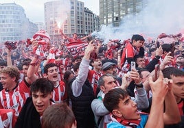 Despedida al equipo en el Carlton, kalejira... estos son los horarios de la previa de la semifinal ante el United