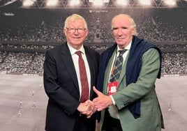 Iribar y Ferguson, la imagen de dos leyendas en San Mamés