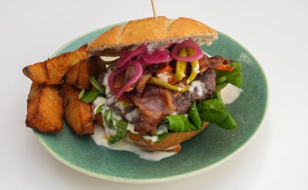 Hamburguesa con carne de búfalo.