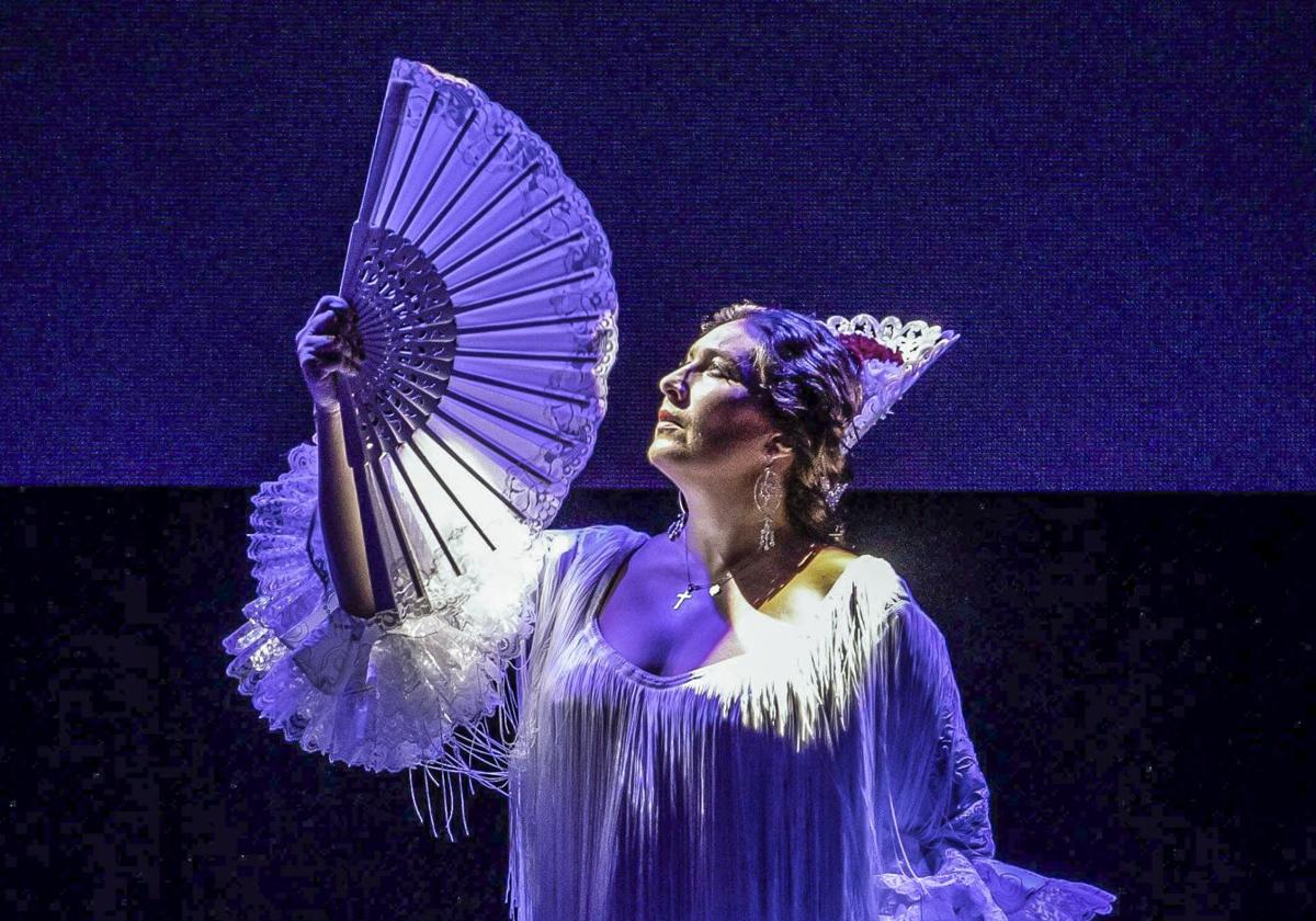 El festival Poetas en Mayo de Vitoria arranca con flamenco y grafiti