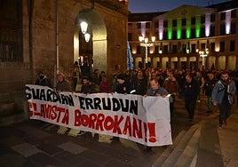 Protestas de los trabajadores de Glavista en Llodio antes de su cierre