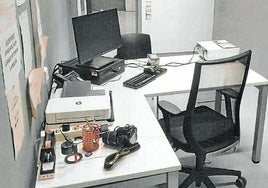 Sala de reducidas dimensiones en la que se fichaba a los delincuentes.