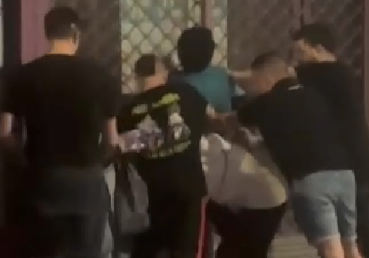 El exboxeador Andoni Gago retiene al ladrón que robó un móvil a una mujer en Santutxu