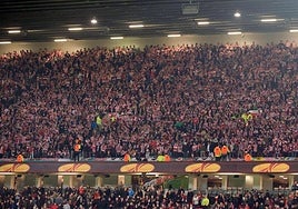 El United no permitirá a los aficionados del Athletic entrar a Old Trafford con mochilas grandes