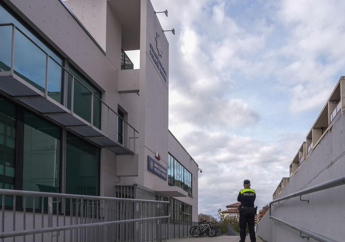 Le arrestan dos veces el mismo día en Vitoria por robar en un par de autocaravanas tras salir de Aguirrelanda por otro delito