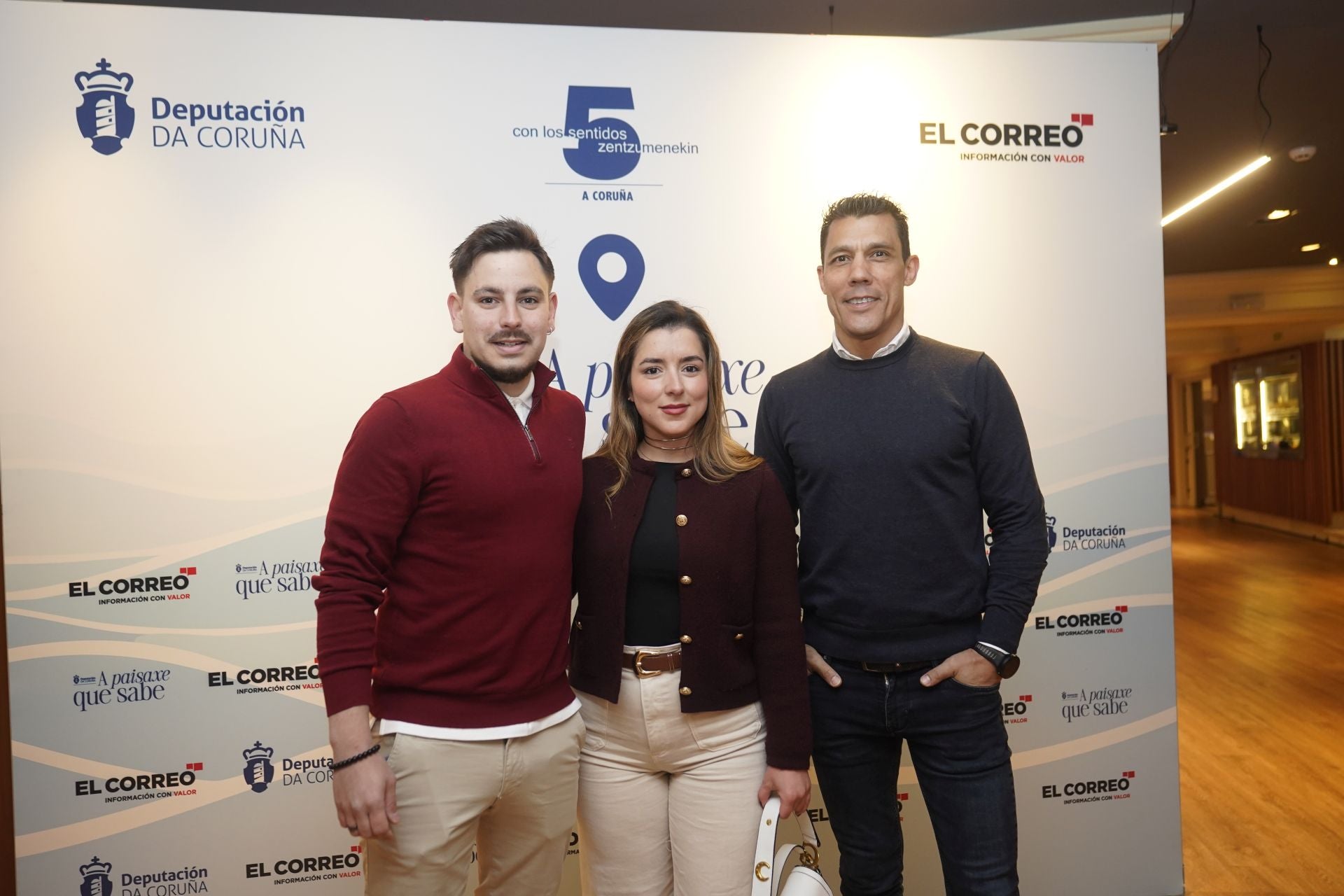 Eneko Ochoa de Eribe, Dailén Nápoles y Patxi González.