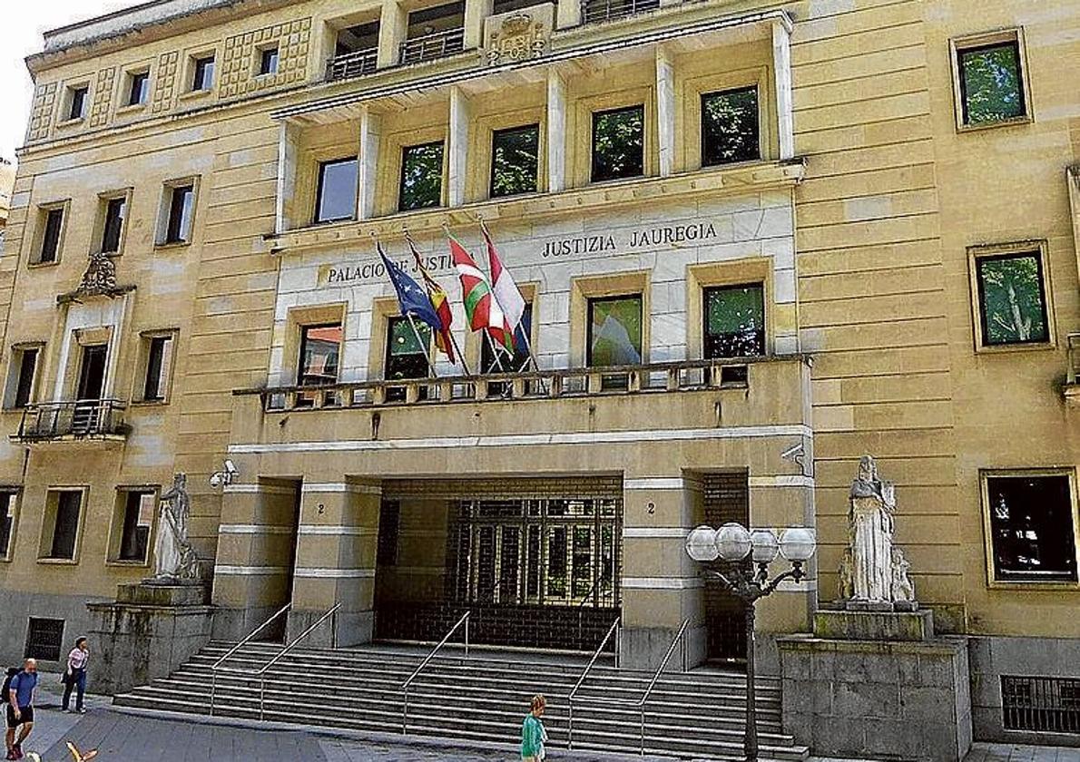 4 años de prisión para el director de una residencia de Bizkaia por abusar de una usuaria
