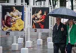 Vista de los paneles en la Gran Vía.