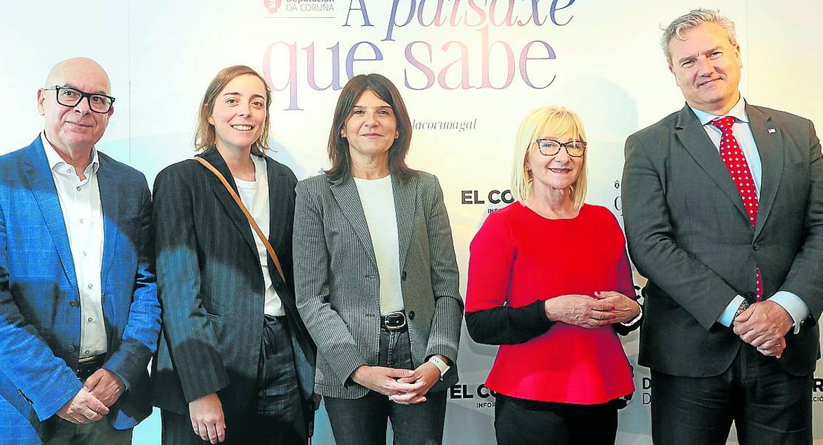Xosé Regueira Varela, Antia González, Amaia Ruiz, Lourdes Aedo y Javier Garcinuño.