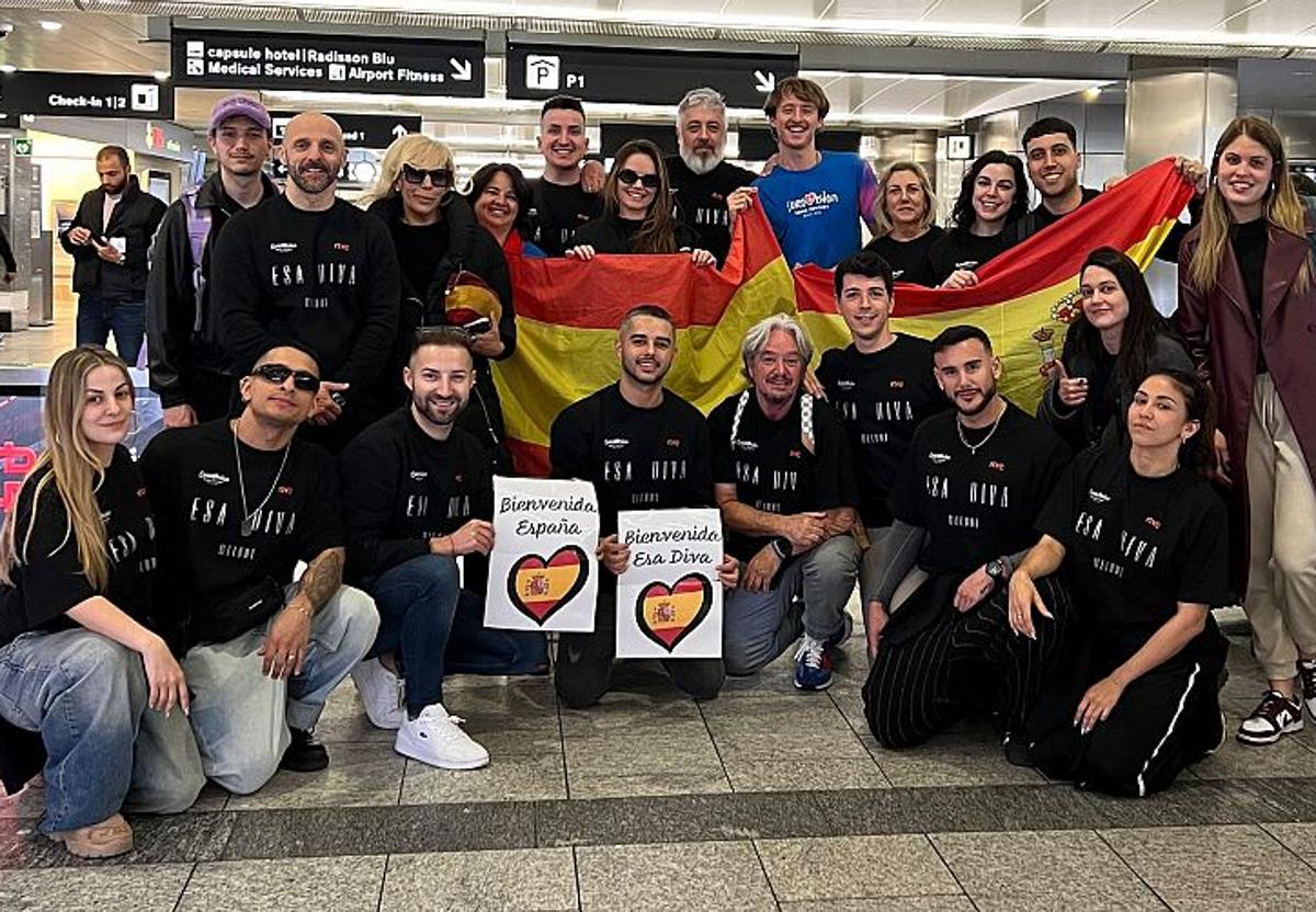 Melody ya está en Basilea: así ha sido el viaje de la representante española en Eurovisión 2025