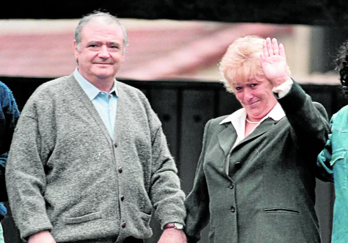 José María Aldaia y su mujer Loli Lorenzo el día en el que el empresario guipuzcoano fue liberado tras 341 días de cautiverio.