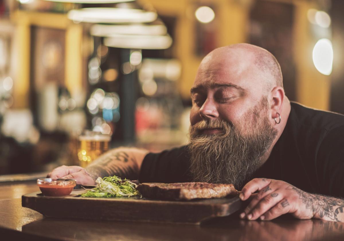 Comer carne nos hizo humanos