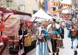 Balmaseda luce su hechizo feudal