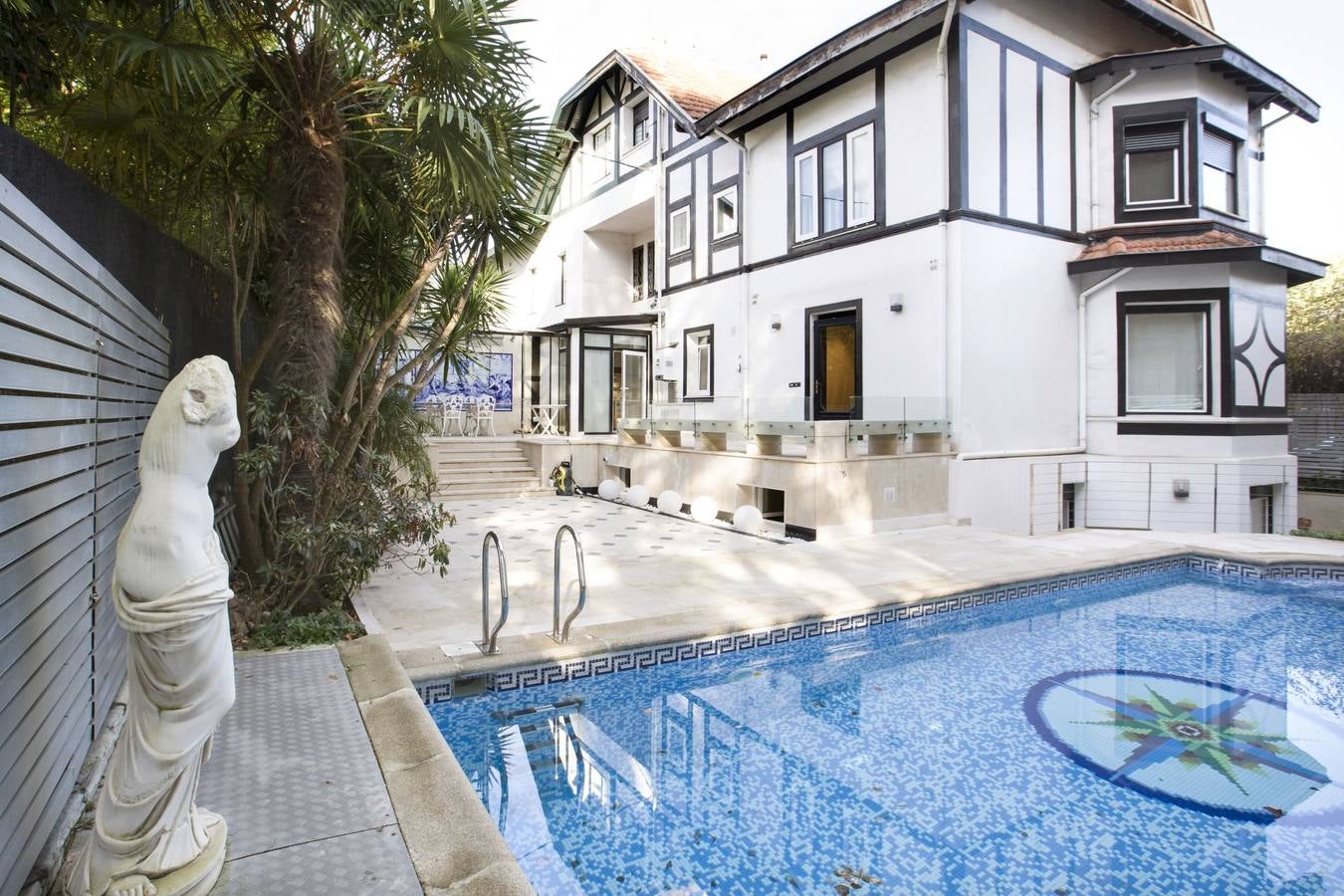 Dúplex con piscina climatizada en el corazón de Neguri