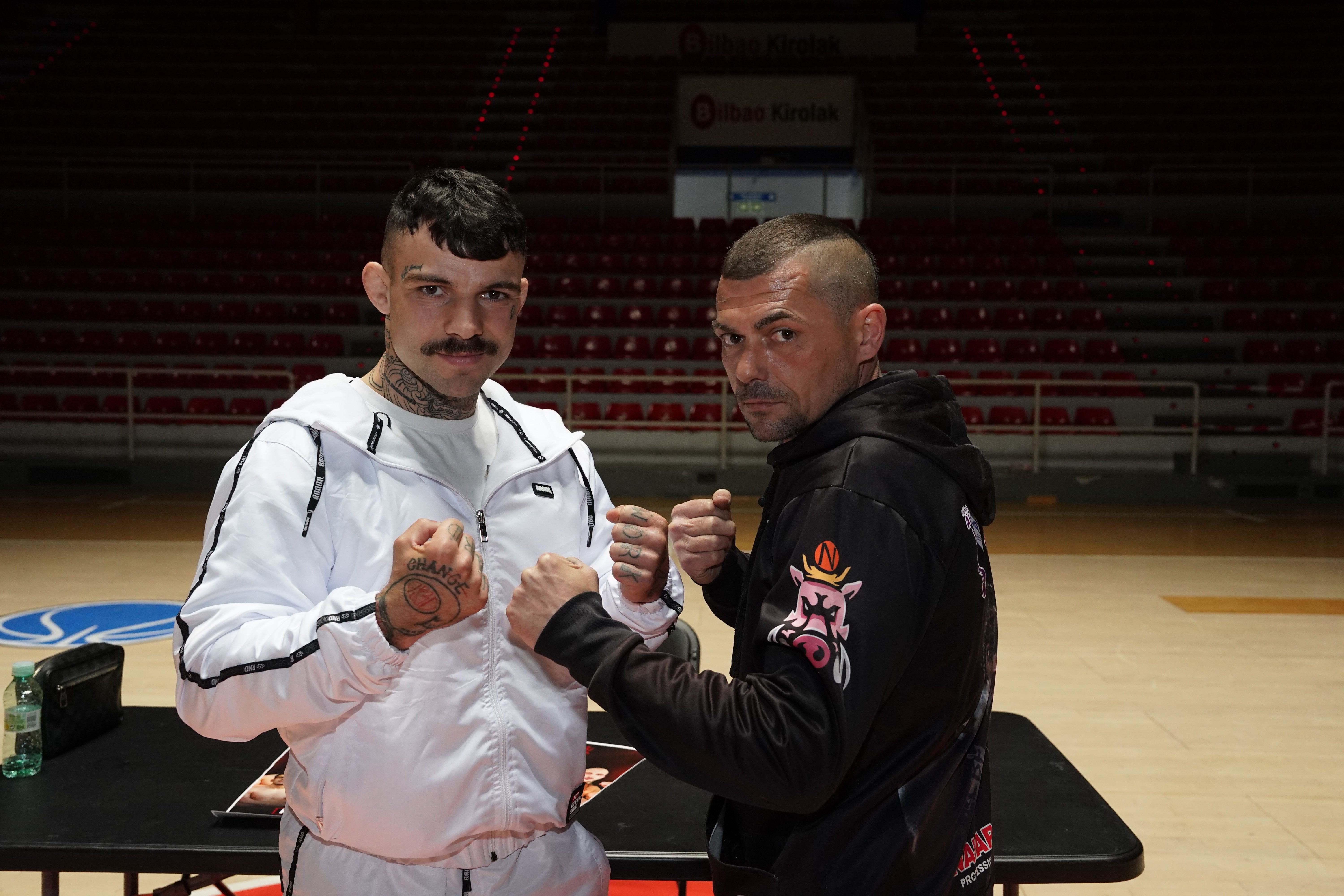 AnderFighter y Andoni Gago en la presentación del festival y la nueva promotora.