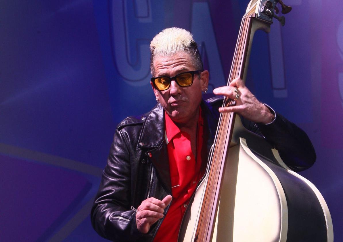 Lee Rocker, icónico bajo de The Stray Cats, se suma al Azkena Rock de Vitoria