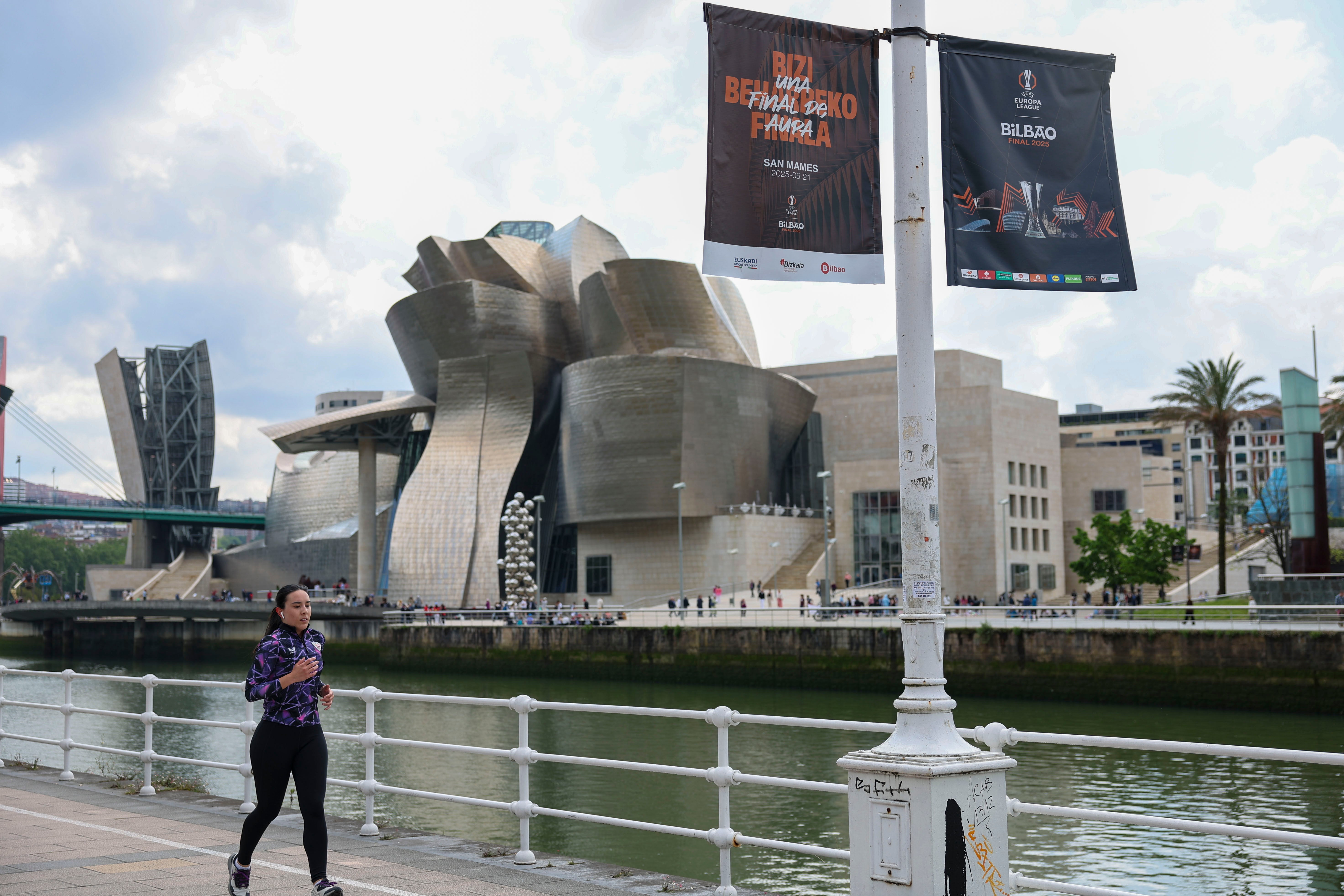 El Gobierno aporta casi dos millones de euros al Guggenheim para comprar obras de arte