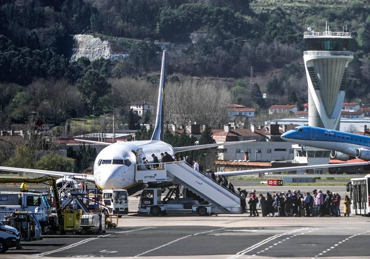 Loiu se prepara para el desembarco británico