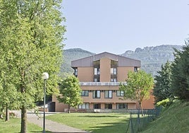 El final de las obras de la residencia Samaniego se retrasan hasta después del verano