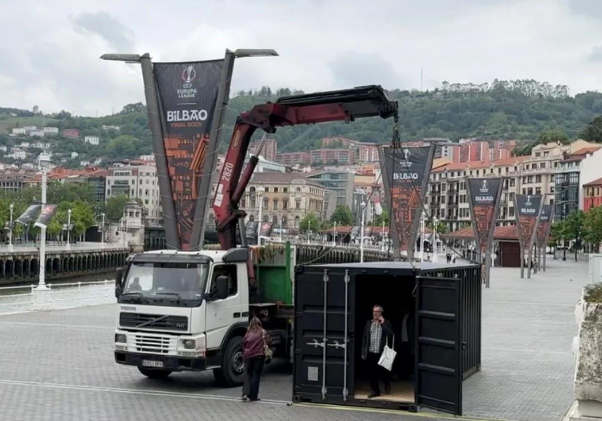 El Ayuntamiento descarta la posibilidad de ver la final de la Europa League en la 'fan zone' del Arenal