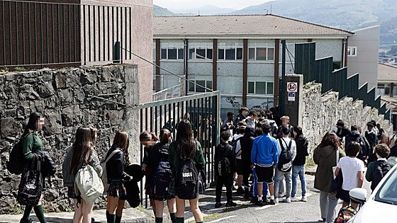 «Se ha querido ir demasiado deprisa en la fusión de Jesús María y Jesuitinas»