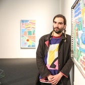 La exposición de Pablo Gubbins 'Cuentacuentos errantes' se puede ver en Montehermoso.