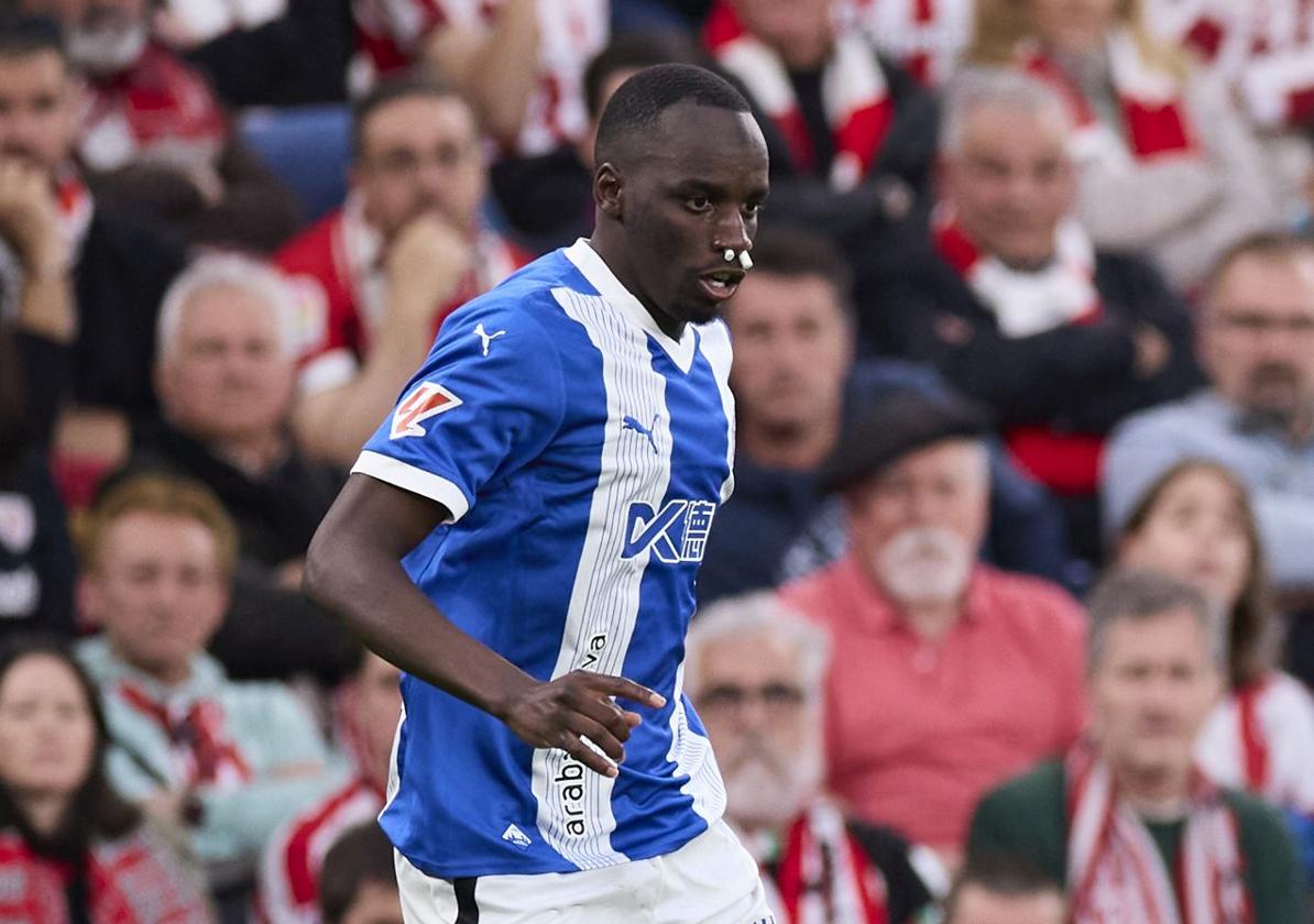 Diarra y Abqar, únicas bajas del Alavés para Valladolid