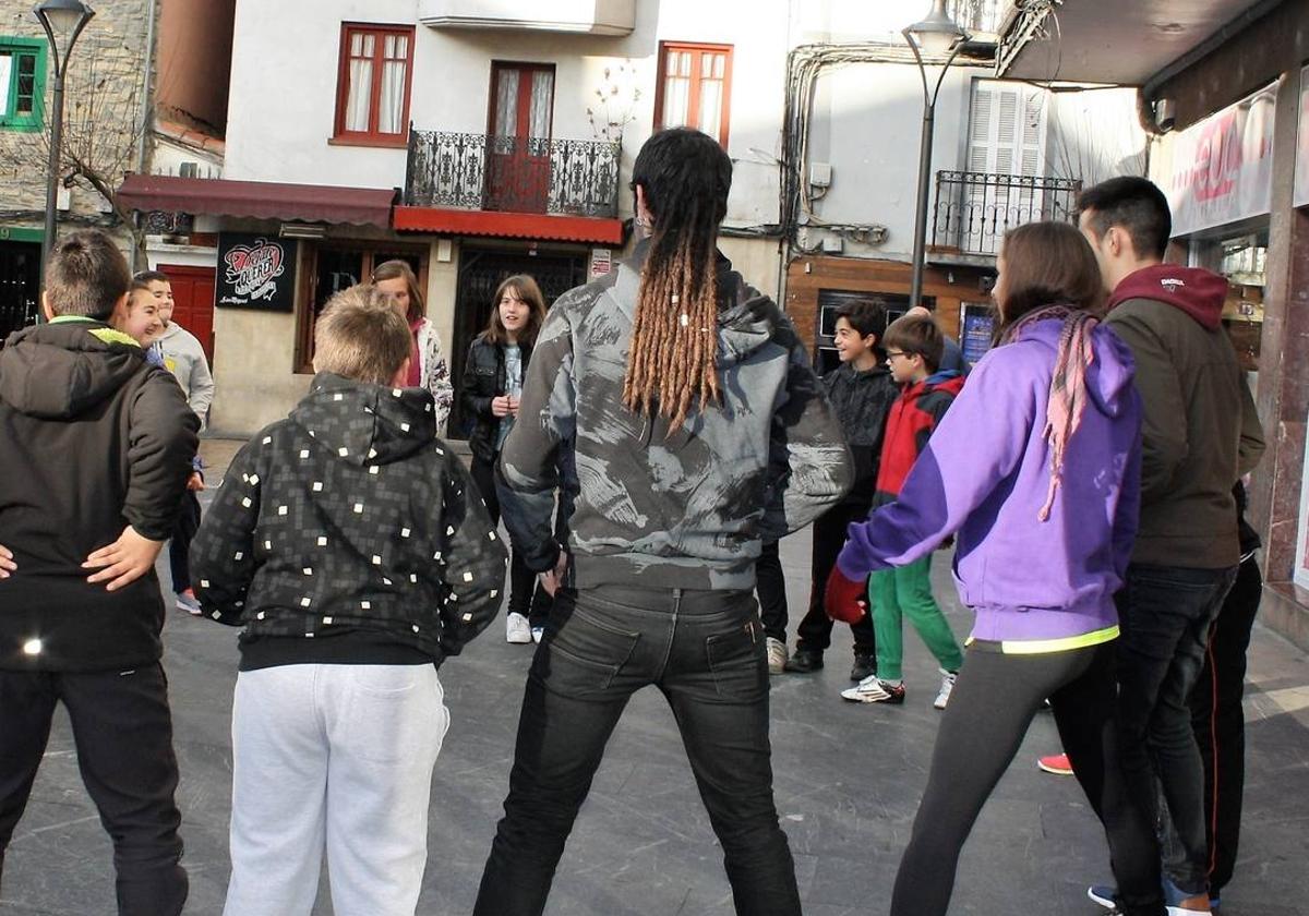 La actividad se dirige a la juventud nacida entre 2008 y 2012.