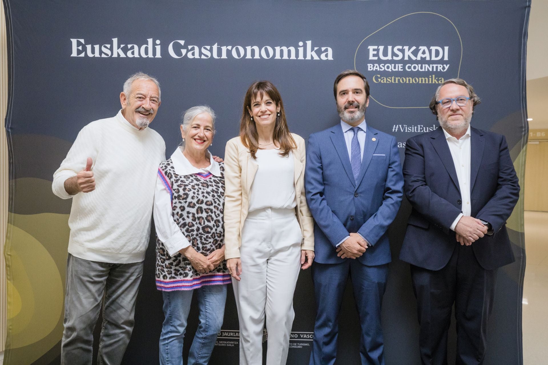 Karlos y Eva Arguiñano, Maider Etxebarria, Javier Hurtado y Félix Rivadulla.