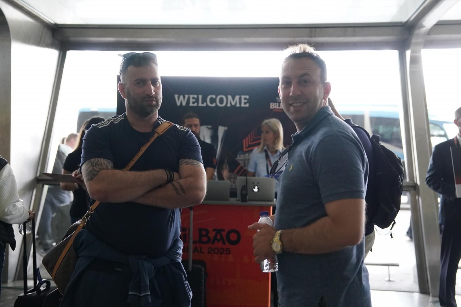 El desembarco inglés en el aeropuerto de Bilbao