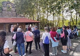 Varios participantes de una de las pasadas ediciones de 'Leioa, paso a paso'.